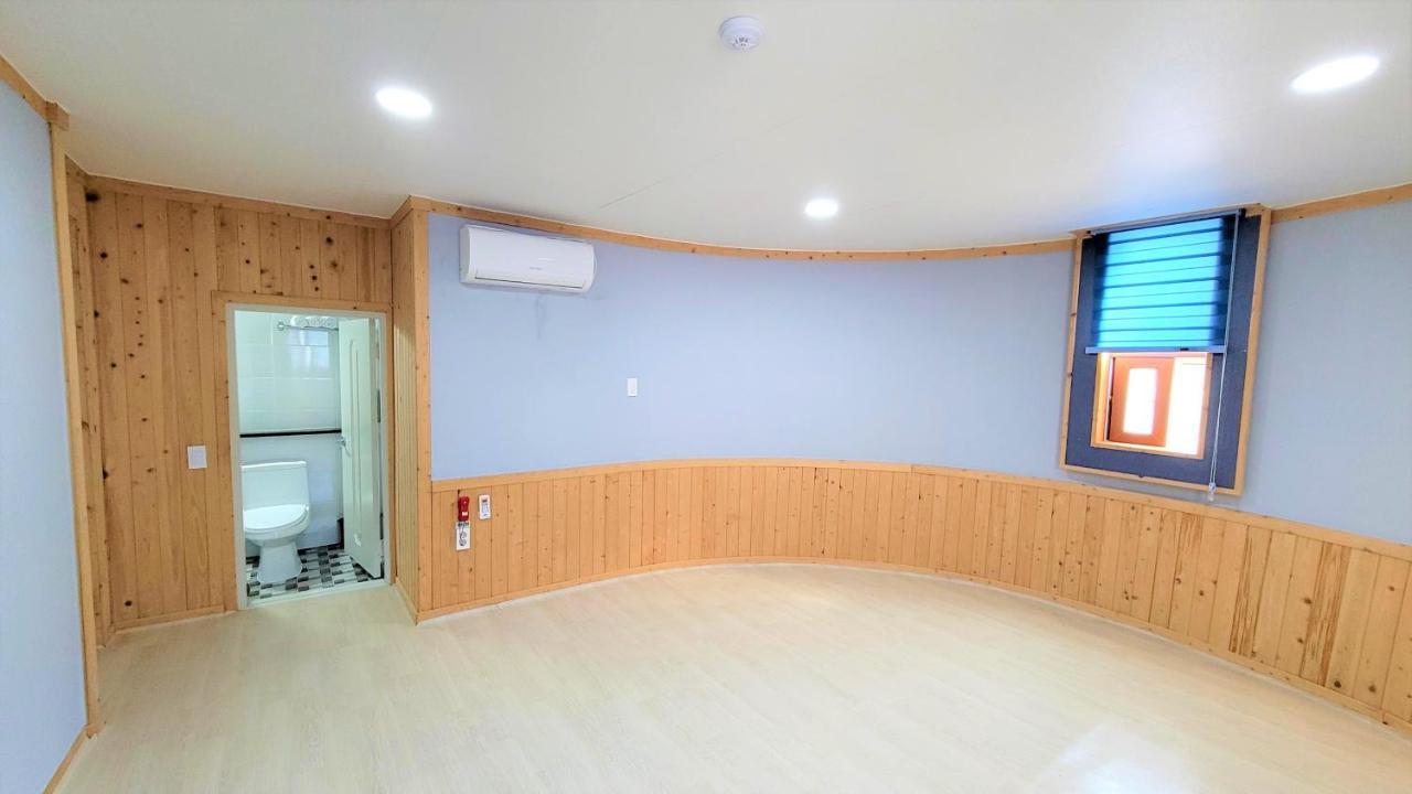 Rg Pension Hadong Esterno foto