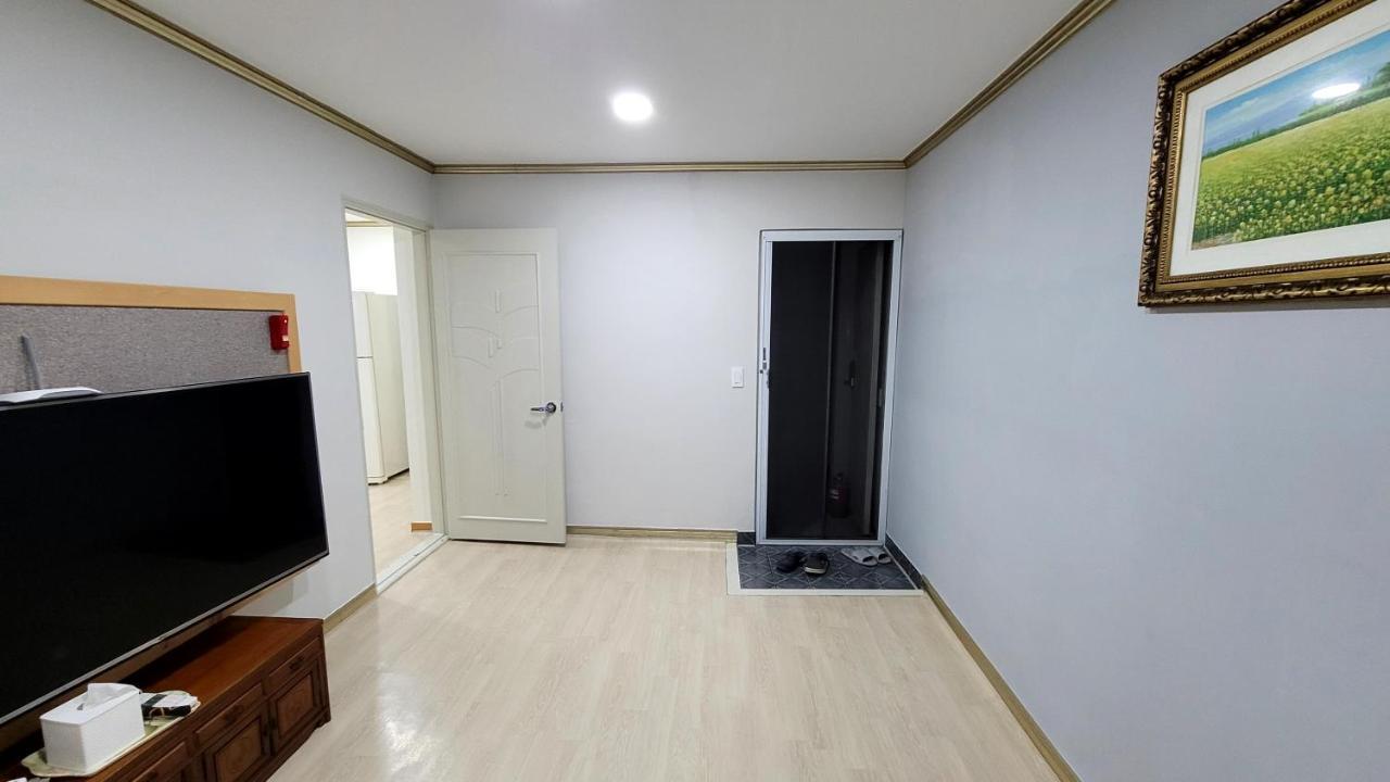 Rg Pension Hadong Esterno foto